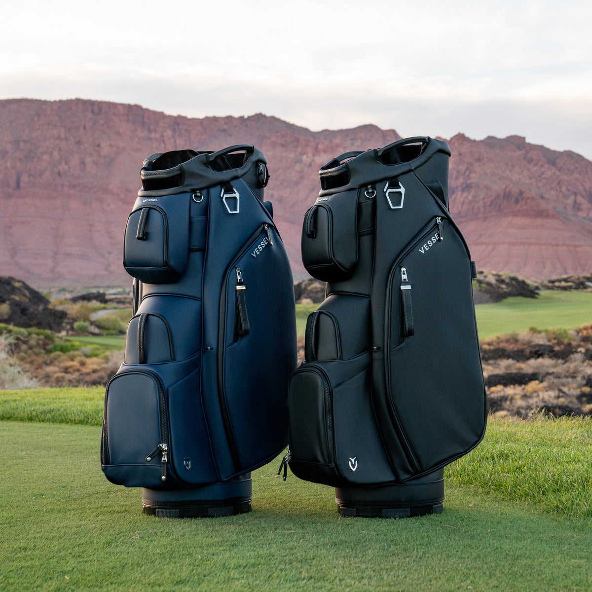 Lux Cart II in Pebble Navy
