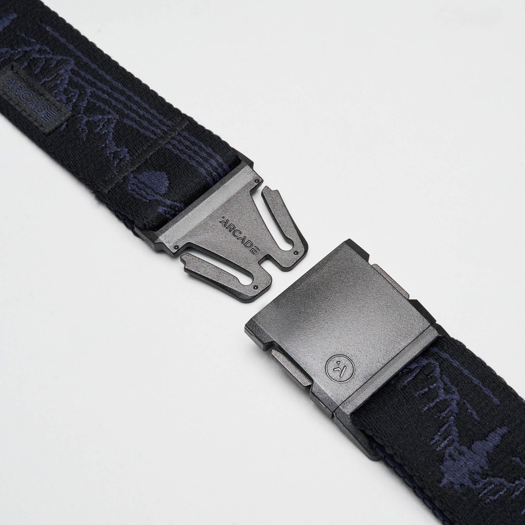 Arcade Out of Range A2 Stretch Belt