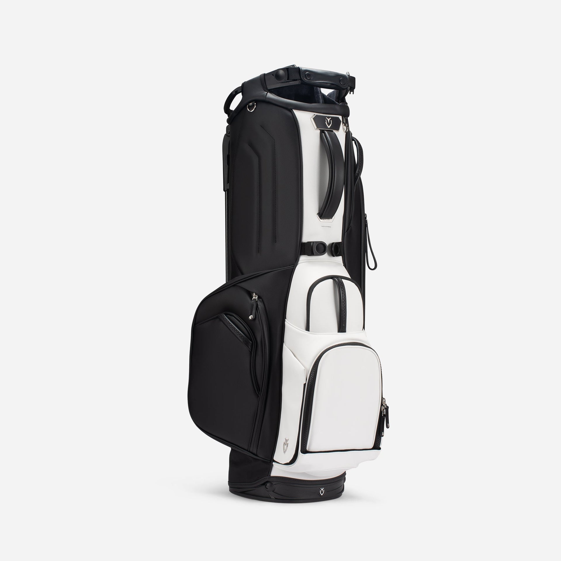 Player V Pro Stand in Tuxedo