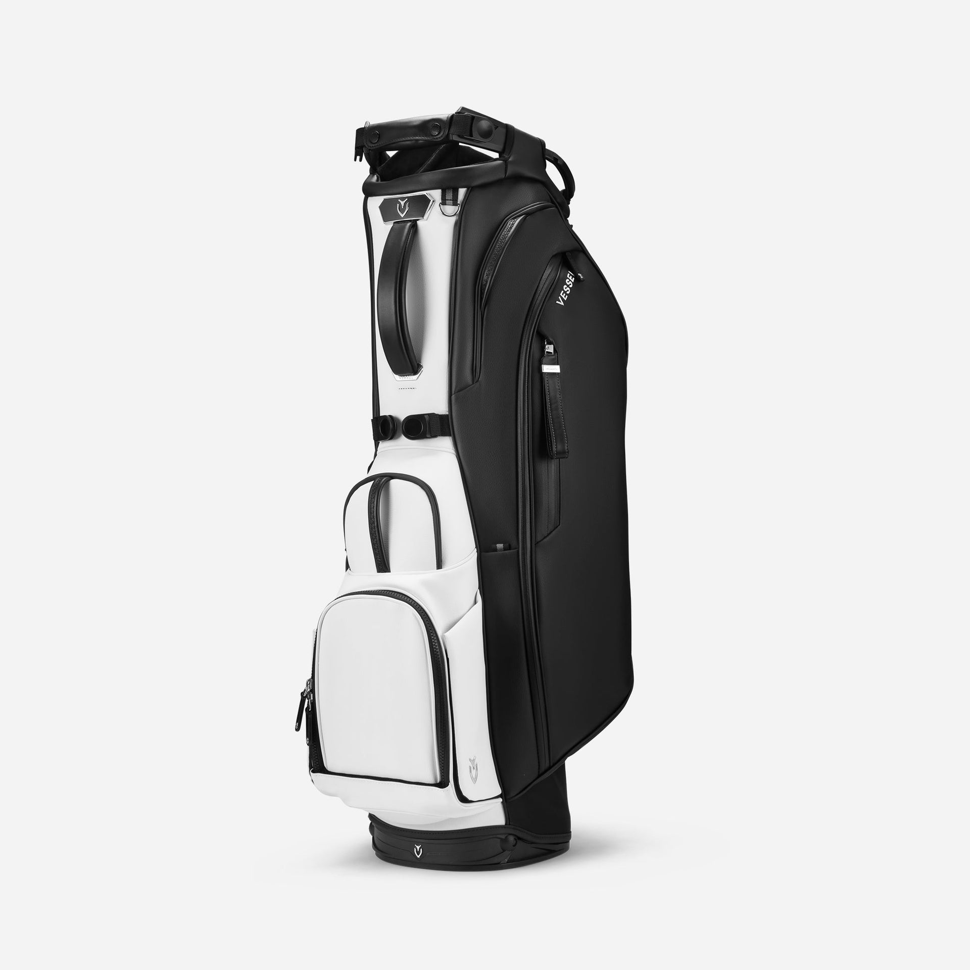 Player V Pro Stand in Tuxedo