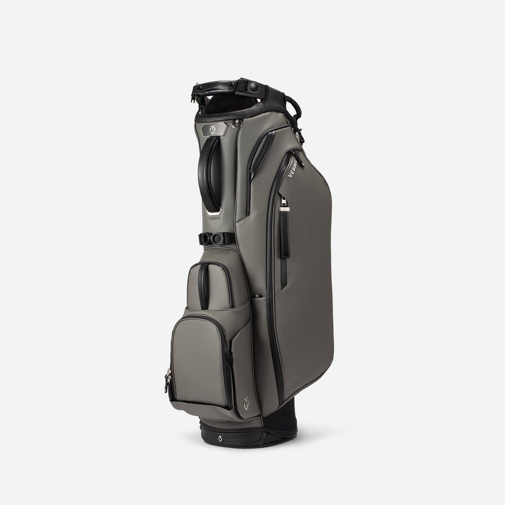 Player V Pro Stand in Pebbled Grey