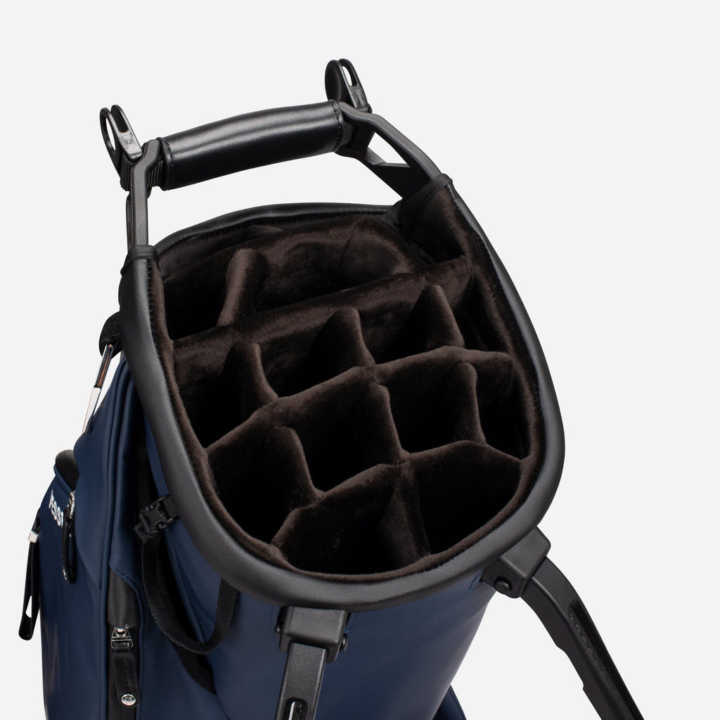 Player V Stand in Pebbled Navy