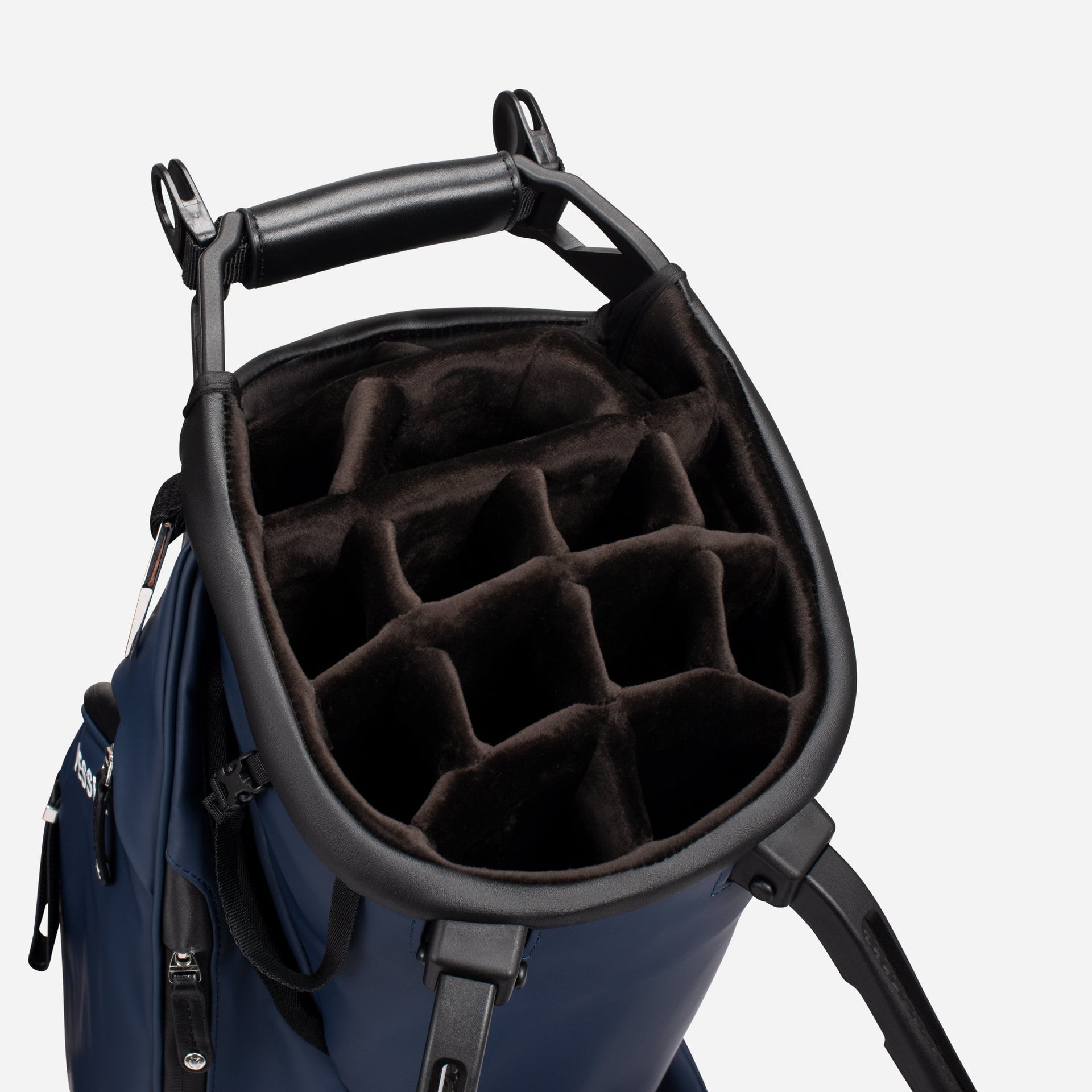Player V Stand in Pebbled Navy