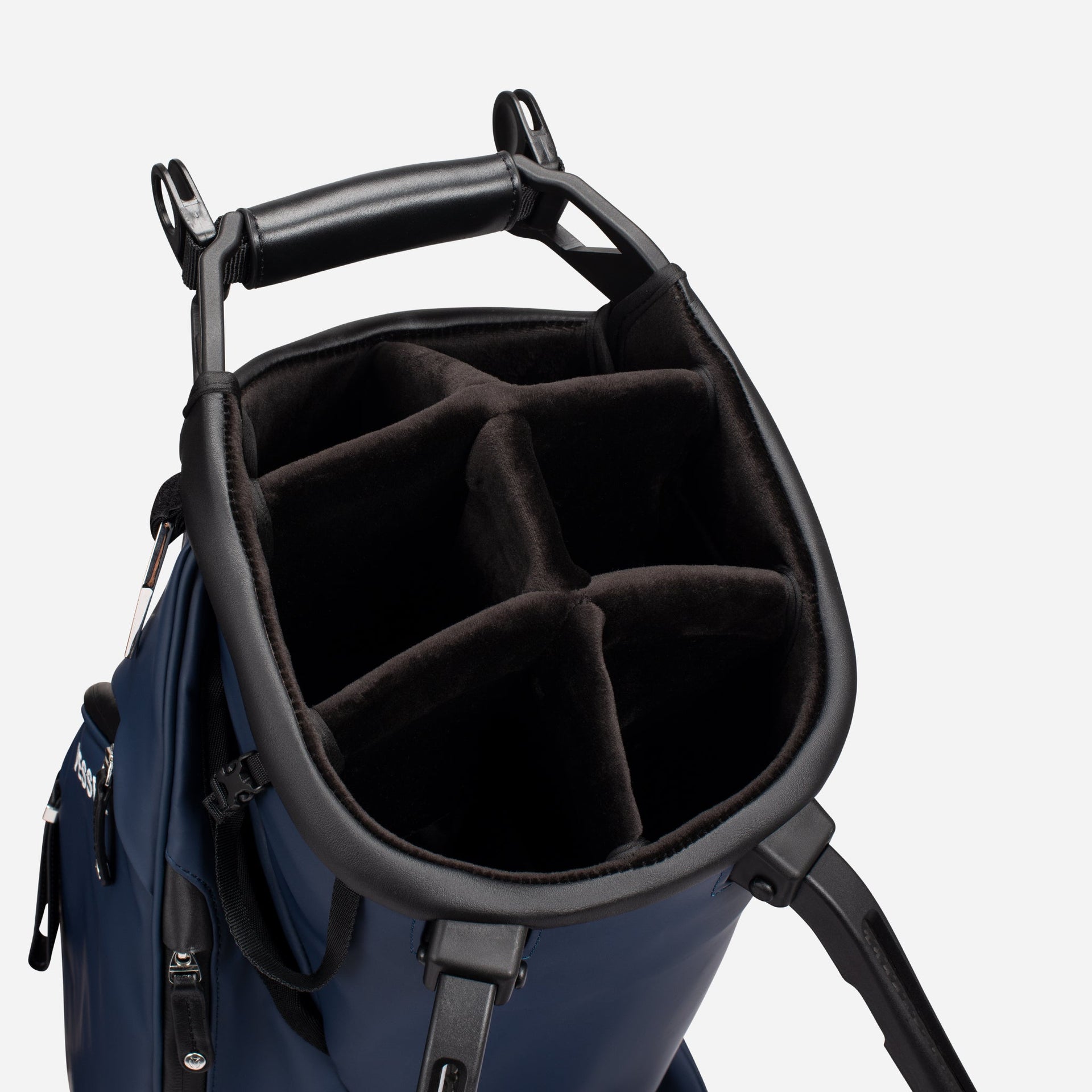 Player V Stand in Pebbled Navy